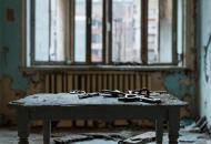 "Не делайте этого!": как жители Лисичанска, Северодонецка и Рубежного рискуют стать "заложниками", пытаясь спасти свое жилье