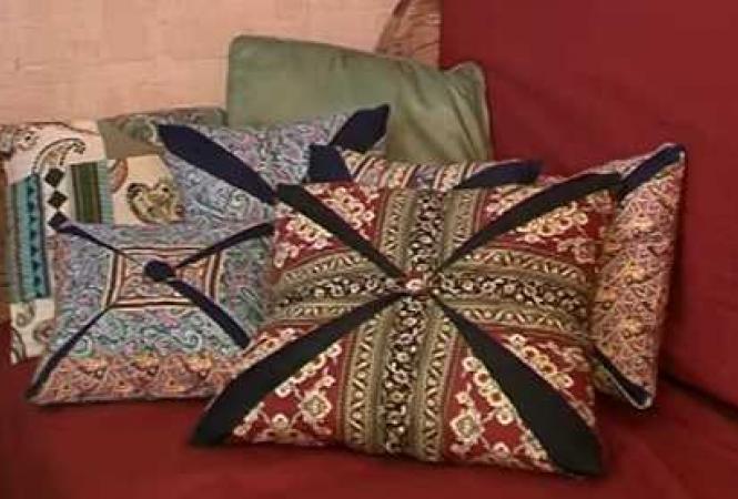 Чехол на подушку для дивана велюр декор для дома подарок