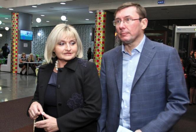 луценко-жена