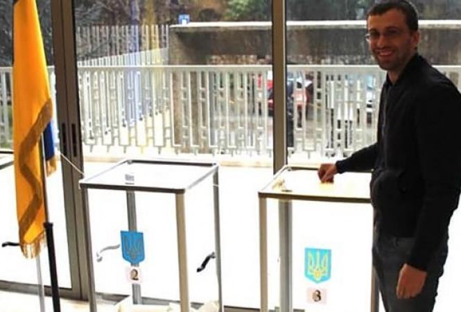 В результате взрыва в Бейруте погиб гражданин Украины
