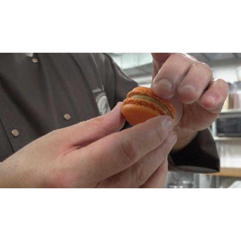 Французские макаронс с шоколадно-тыквенной начинкой