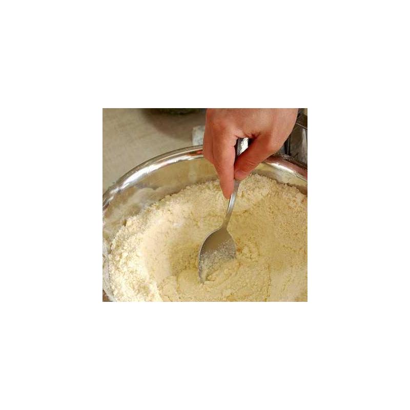 Пирог с черной смородиной