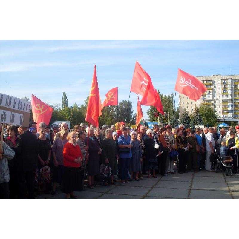 В Рубежном Петр Симоненко выступил перед жителями города В Рубежном Петр Симоненко выступил перед жителями города