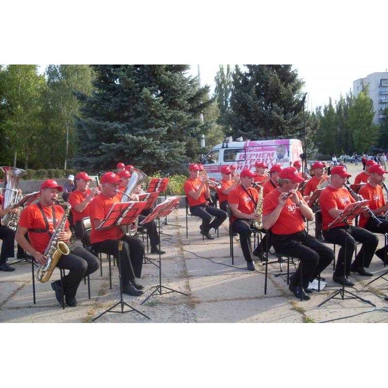 В Рубежном Петр Симоненко выступил перед жителями города В Рубежном Петр Симоненко выступил перед жителями города