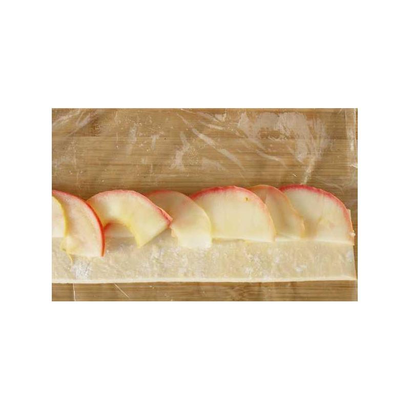 Вкусные розочки из слоеного теста Вкусные розочки из слоеного теста