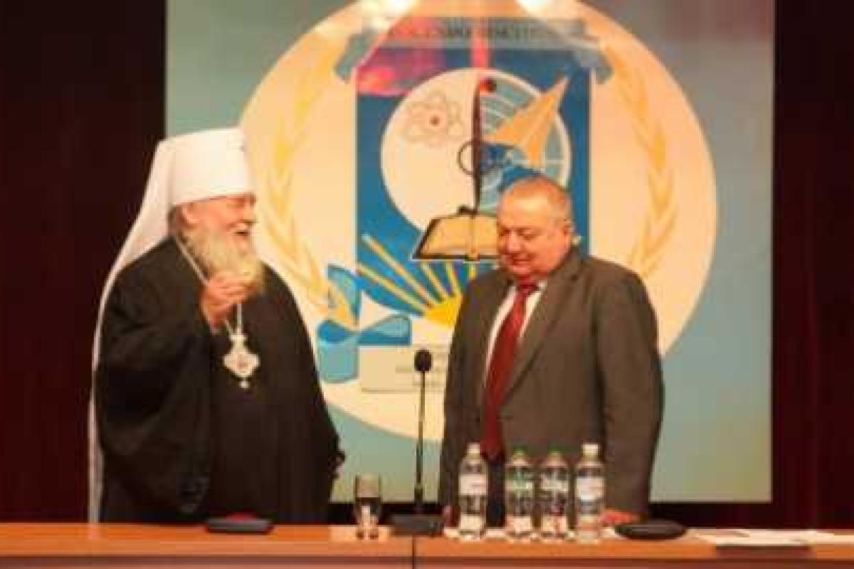 Воспитание и образование молодежи - общее дело светских и духовных наставников