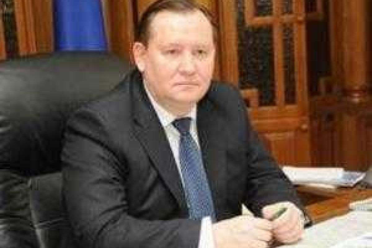 Еще не поздно перевести конфликт на Майдане в мирное русло - В.Пристюк Еще не поздно перевести конфликт на Майдане в мирное русло - В.Пристюк