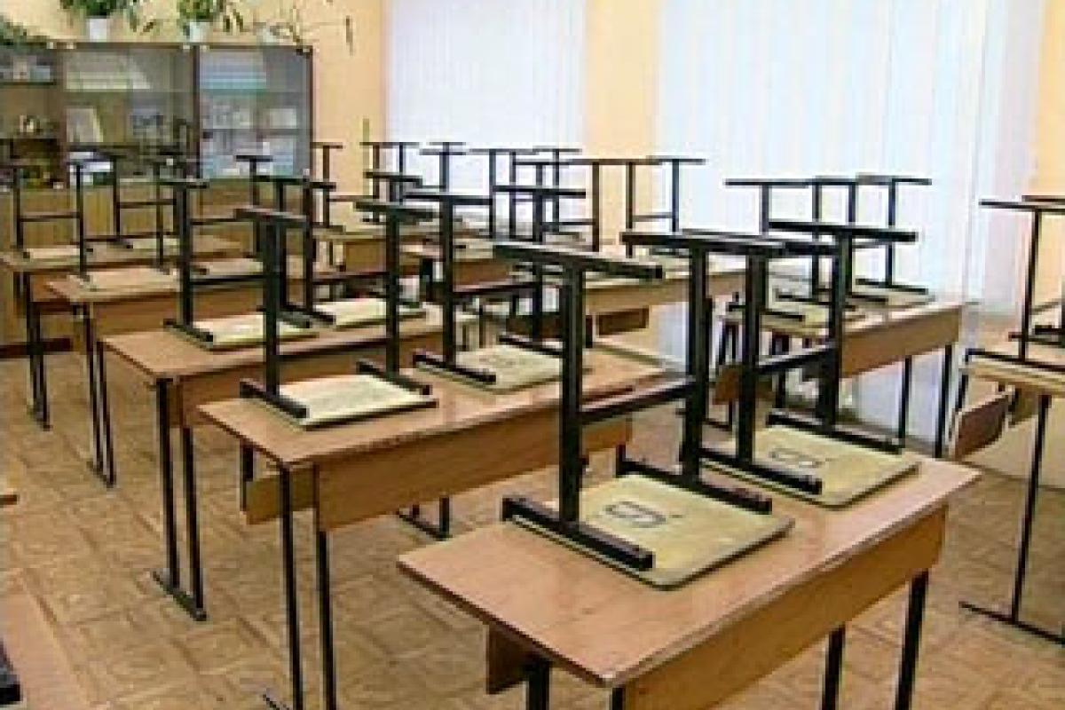 Приостановлен учебный процесс на Луганщине Приостановлен учебный процесс на Луганщине