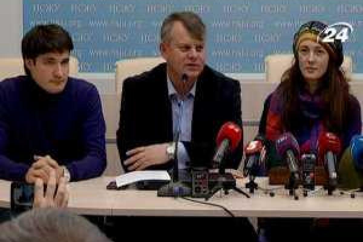 На Майдане обнаружили "агентов" Януковича На Майдане обнаружили "агентов" Януковича