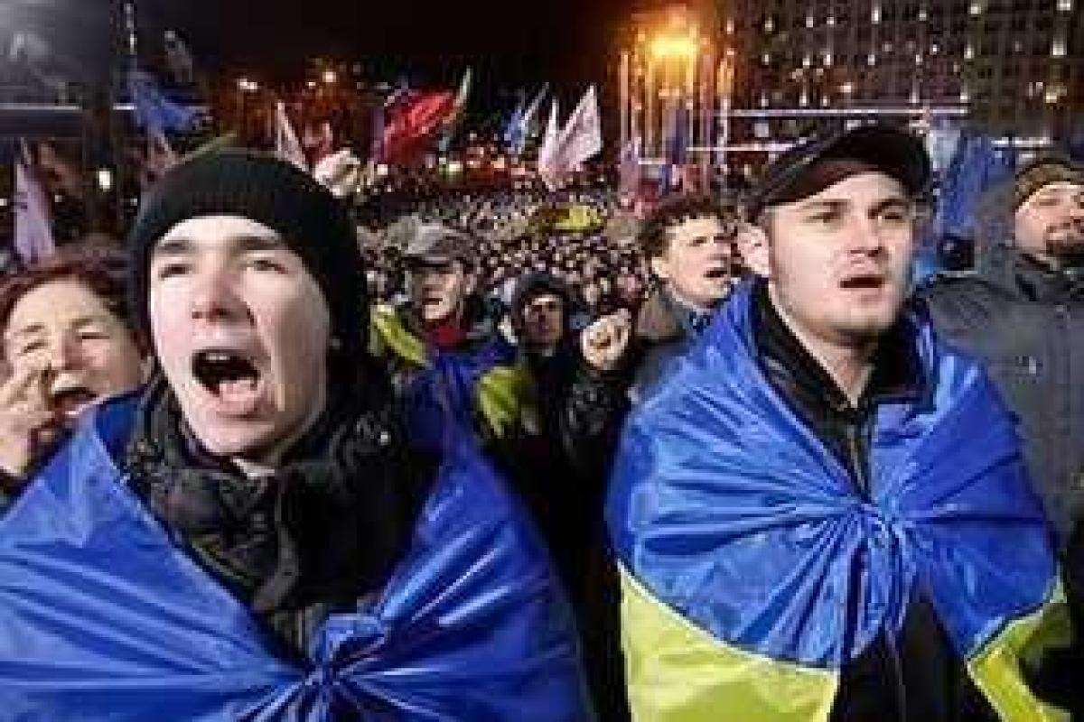 Молодежное крыло партии “УДАР” будет защищать студентов от политических притеснений в вузах Молодежное крыло партии “УДАР” будет защищать студентов от политических притеснений в вузах