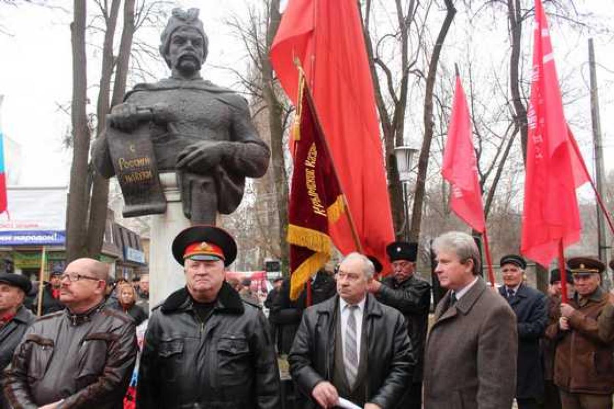 Пора бы уже уяснить уроки истории и запомнить раз и навсегда, кто нам друг и брат, а кто враг! - КПУ Пора бы уже уяснить уроки истории и запомнить раз и навсегда, кто нам друг и брат, а кто враг! - КПУ