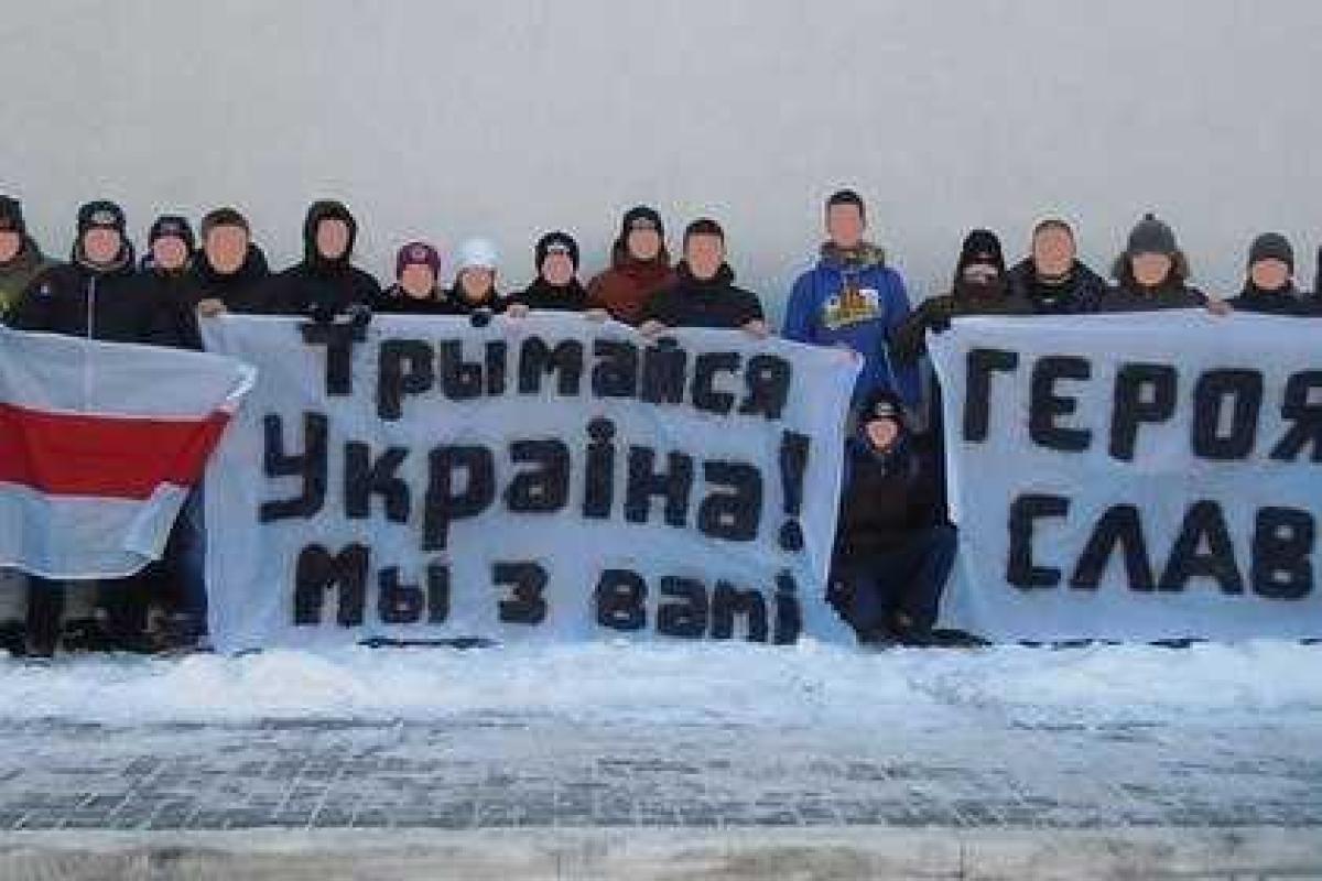Белорусский суд потребовал арестовать 23 сторонников «Евромайдана» Белорусский суд потребовал арестовать 23 сторонников «Евромайдана»