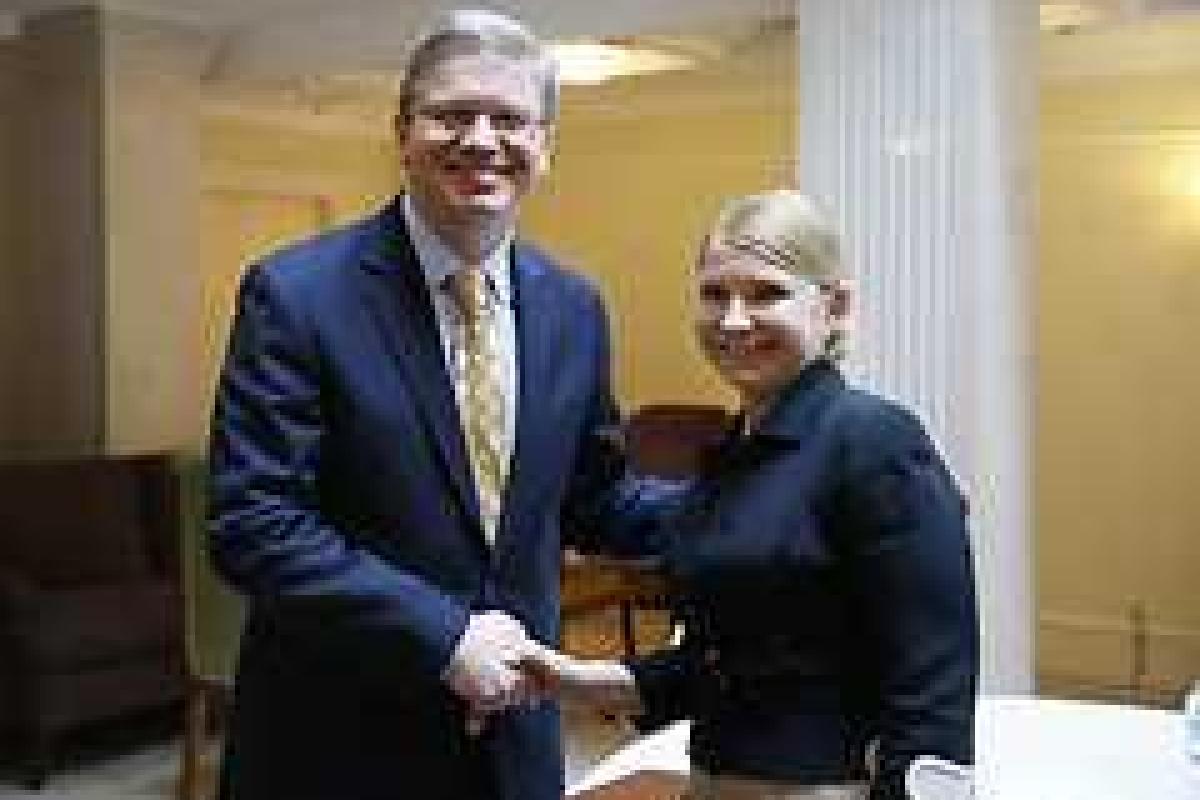 Состоялась встреча Юлии Тимошенко со Штефаном Фюле Состоялась встреча Юлии Тимошенко со Штефаном Фюле