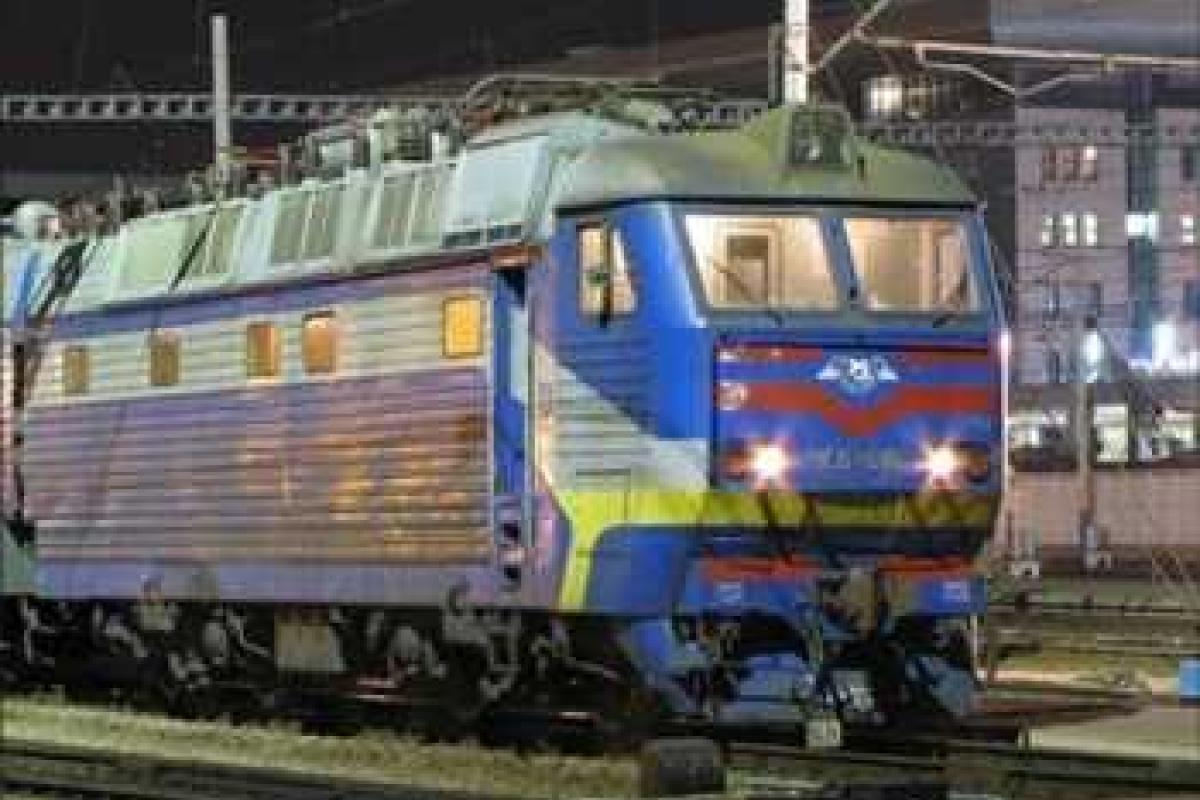 Укрзализныця на майские праздники увеличила количество рейсов дополнительных поездов   Укрзализныця на майские праздники увеличила количество рейсов дополнительных поездов