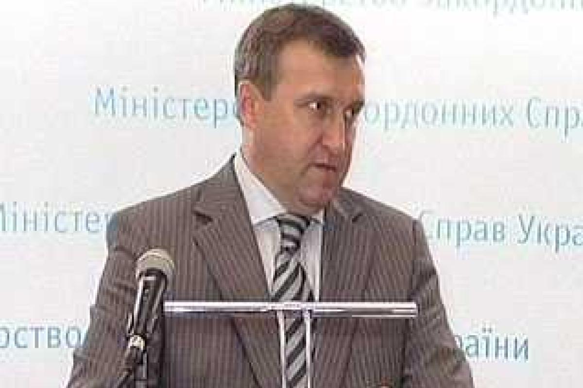 Украина не выбирает между Европой и Россией. Единственный выбор - это между прошлым и будущим - А.Дещица Украина не выбирает между Европой и Россией. Единственный выбор - это между прошлым и будущим - А.Дещица