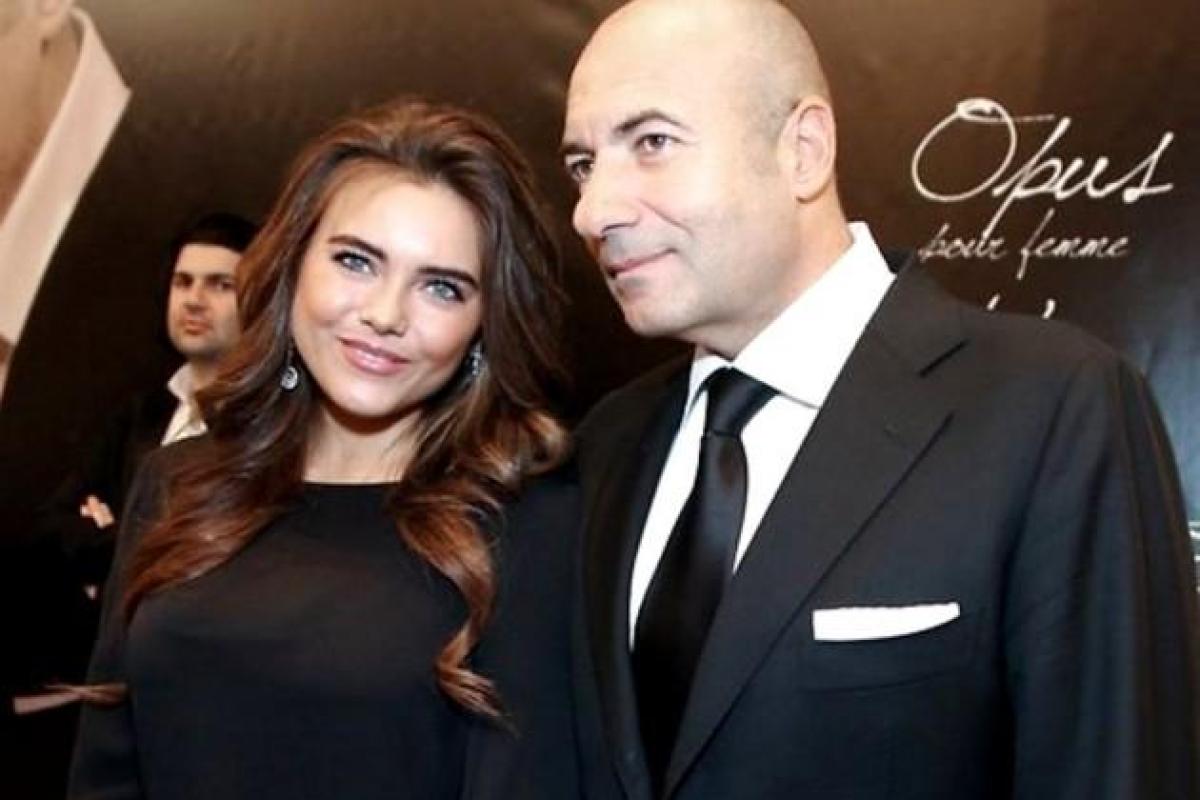 Крутая дочь известного отца выходит замуж