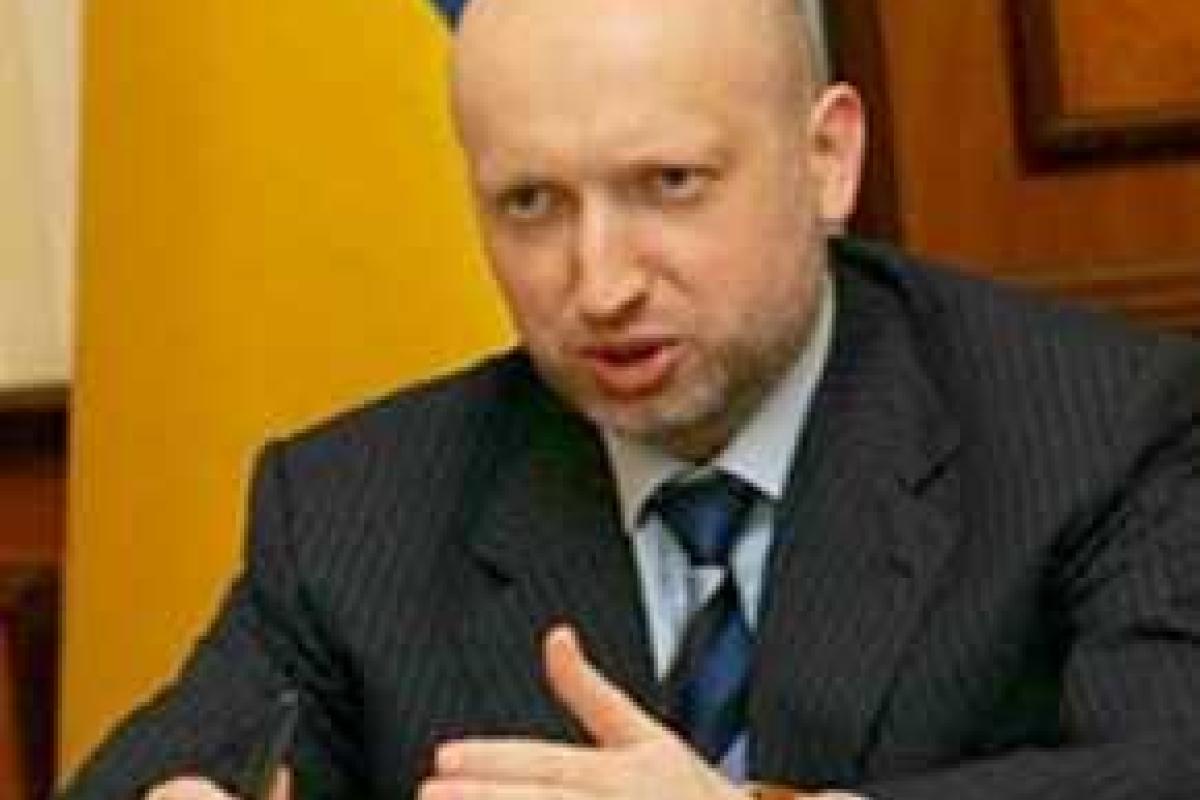 Независимо от симпатий и антипатий мы должны провести честные, прозрачные выборы - А.Турчинов Независимо от симпатий и антипатий мы должны провести честные, прозрачные выборы - А.Турчинов