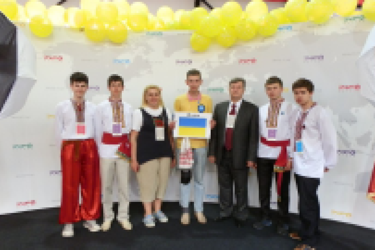 Украина приняла участие в Международном конкурсе "INFOMATRIX-2014" Украина приняла участие в Международном конкурсе "INFOMATRIX-2014"