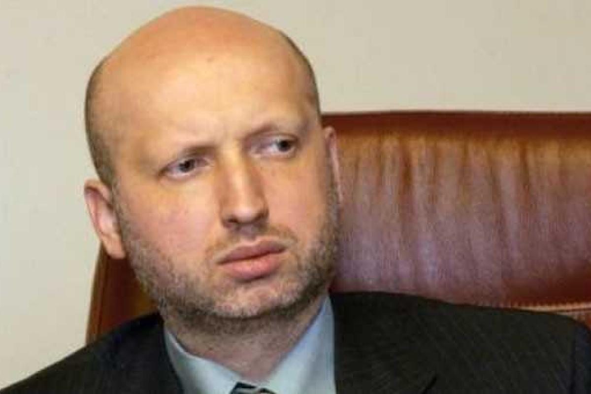 Российские диверсанты пытались прорваться через украинскую границу - А.Турчинов Российские диверсанты пытались прорваться через украинскую границу - А.Турчинов