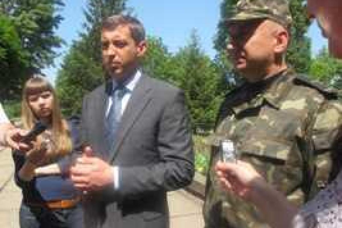 В поле зрения батальона теробороны "Черкассы" - Каневская ГЭС и мост через Днепр