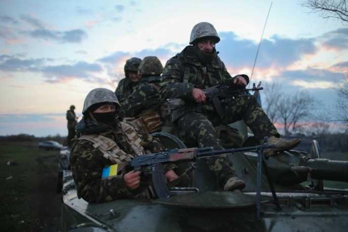 Российские СМИ: Украинские военные могут находиться под воздействием наркотиков Российские СМИ: Украинские военные могут находиться под воздействием наркотиков