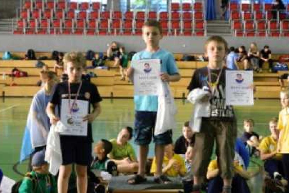 Львовские школьники - победители международного турнира по вольной борьбе Львовские школьники - победители международного турнира по вольной борьбе