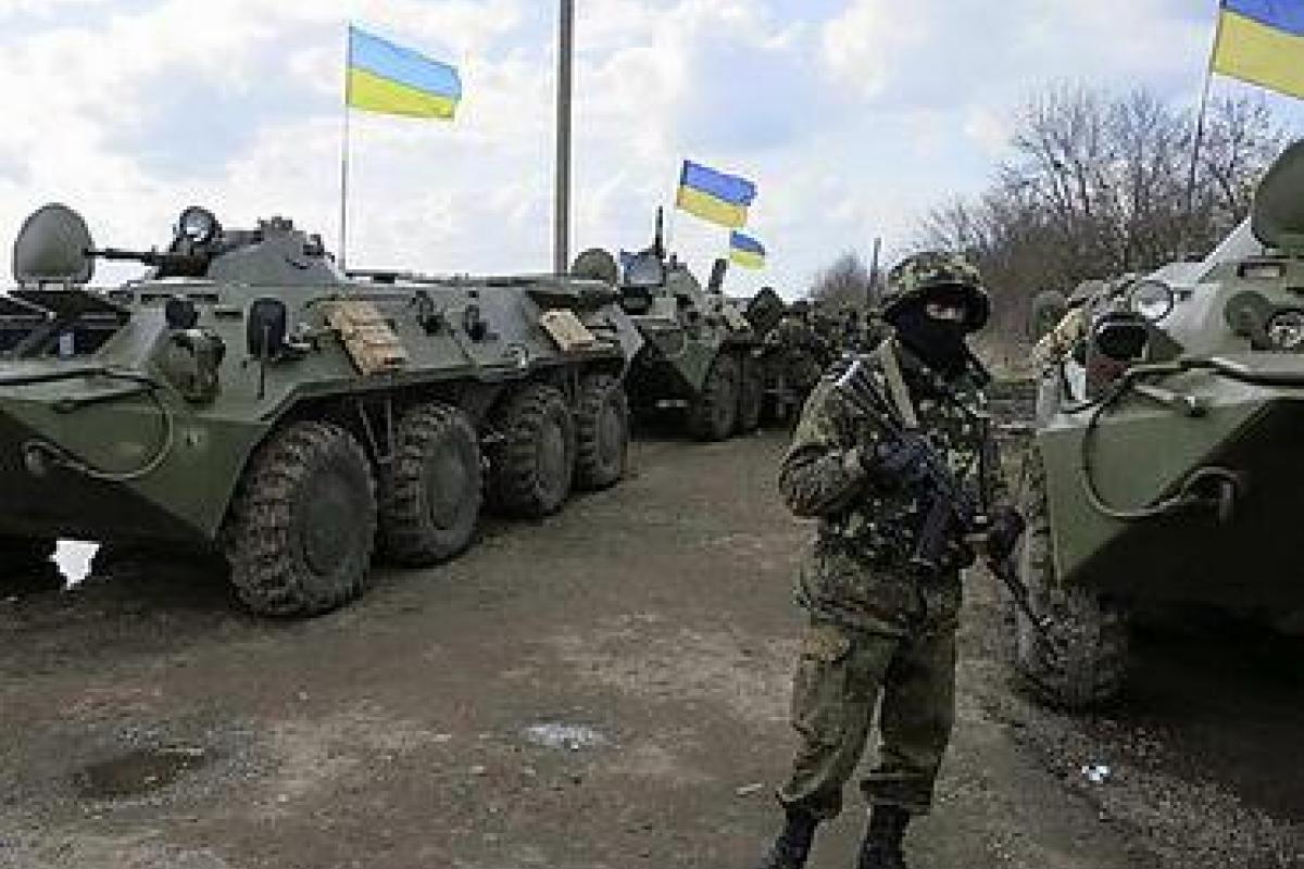 В Славянск для житомирских военнослужащих отправили 85 бронежилетов В Славянск для житомирских военнослужащих отправили 85 бронежилетов