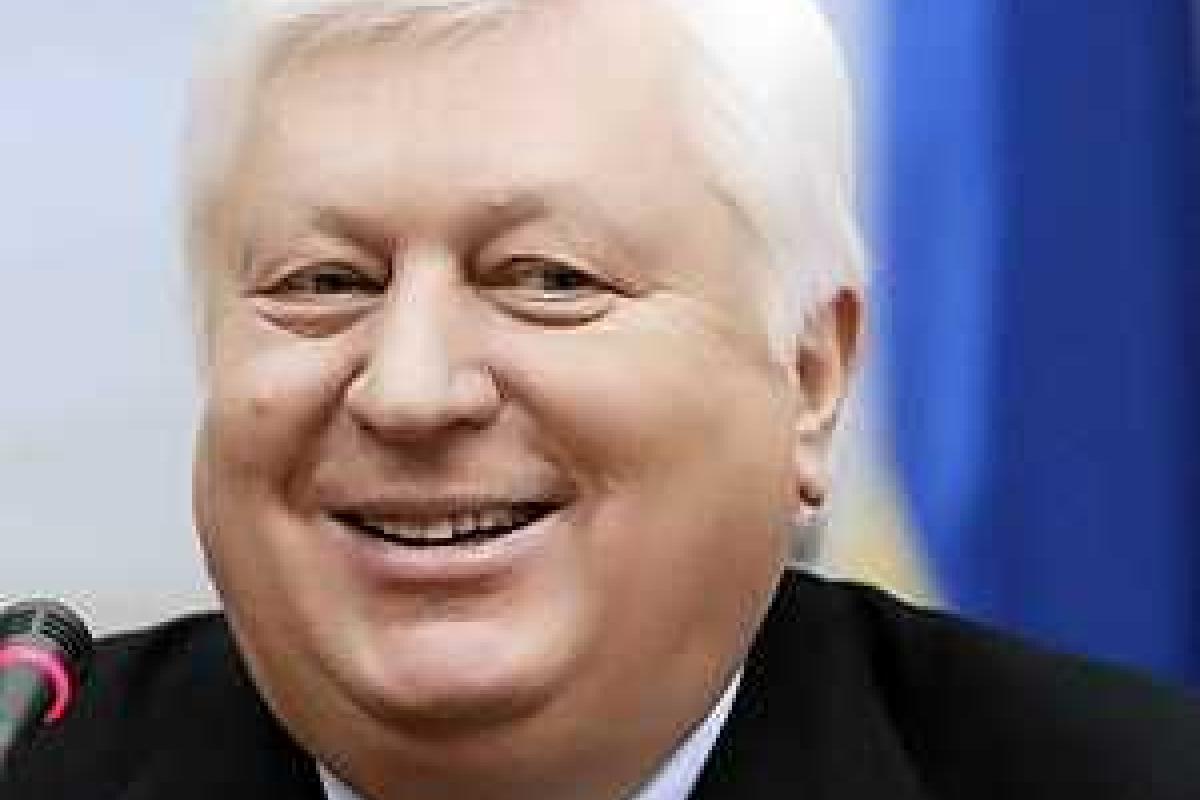 Пшонка готов общаться с народом в Фейсбуке