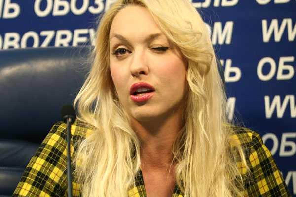 "Асталависта, сепаратиста!" от Оли Поляковой 