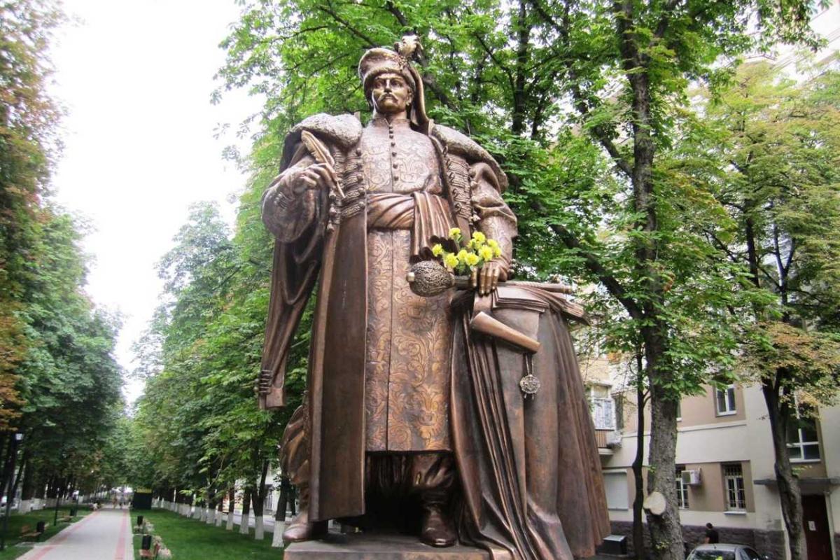 Порошенко примет участие в церемонии возложения цветов по случаю Дня Конституции Порошенко примет участие в церемонии возложения цветов по случаю Дня Конституции