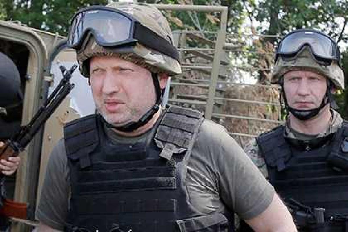 Турчинов пожаловался на скупость Запада Турчинов пожаловался на скупость Запада