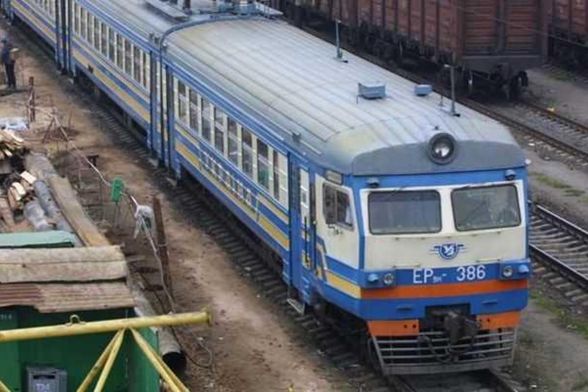 Сформирован дополнительный поезд сообщением "Донецк-Киев-Ясиноватая"