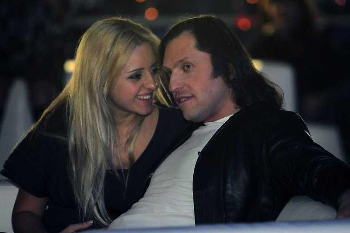 Мама Александра Реввы рассказала о первой трагической любви резидента Comedy Club