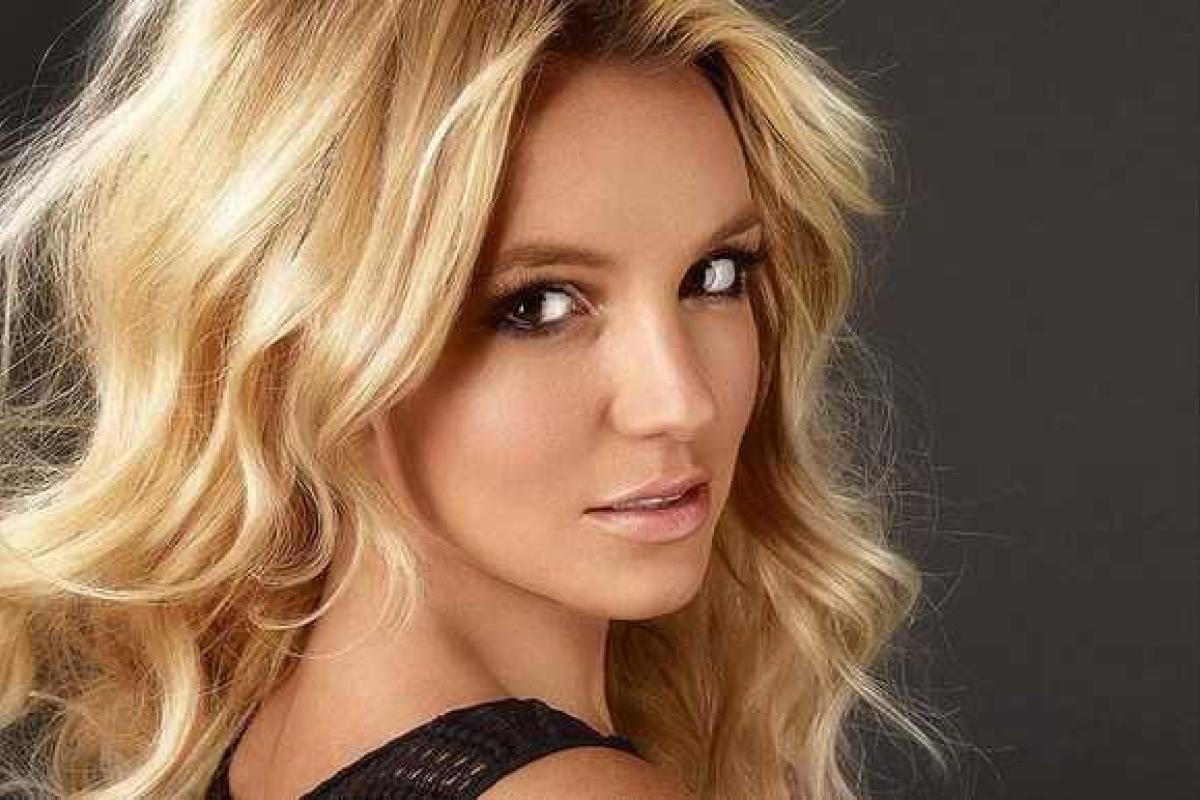 "Вокальная разминка" Бритни Спирс привела фанатов в шок "Вокальная разминка" Бритни Спирс привела фанатов в шок