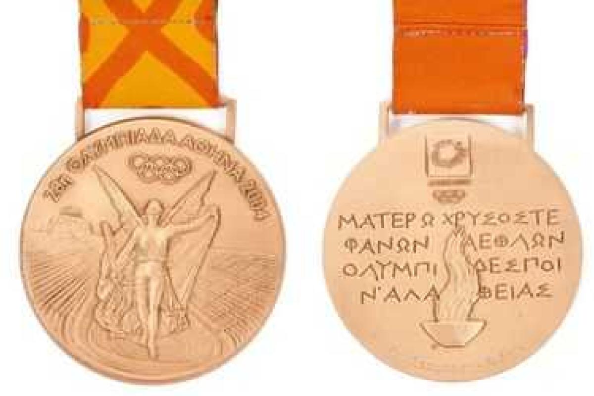 Олимпийская медаль звезды НБА продана на интернет-аукционе