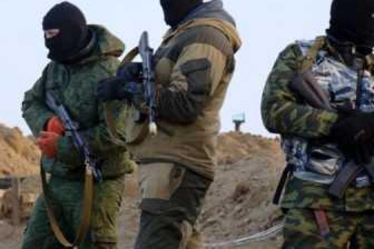 В Луганске задержали диверсионную группу В Луганске задержали диверсионную группу