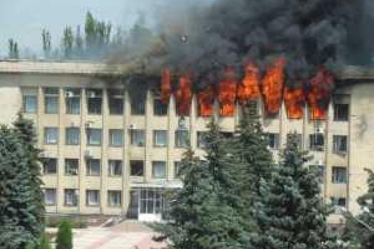 Боевики ДНР обстреляли Дзержинск Боевики ДНР обстреляли Дзержинск