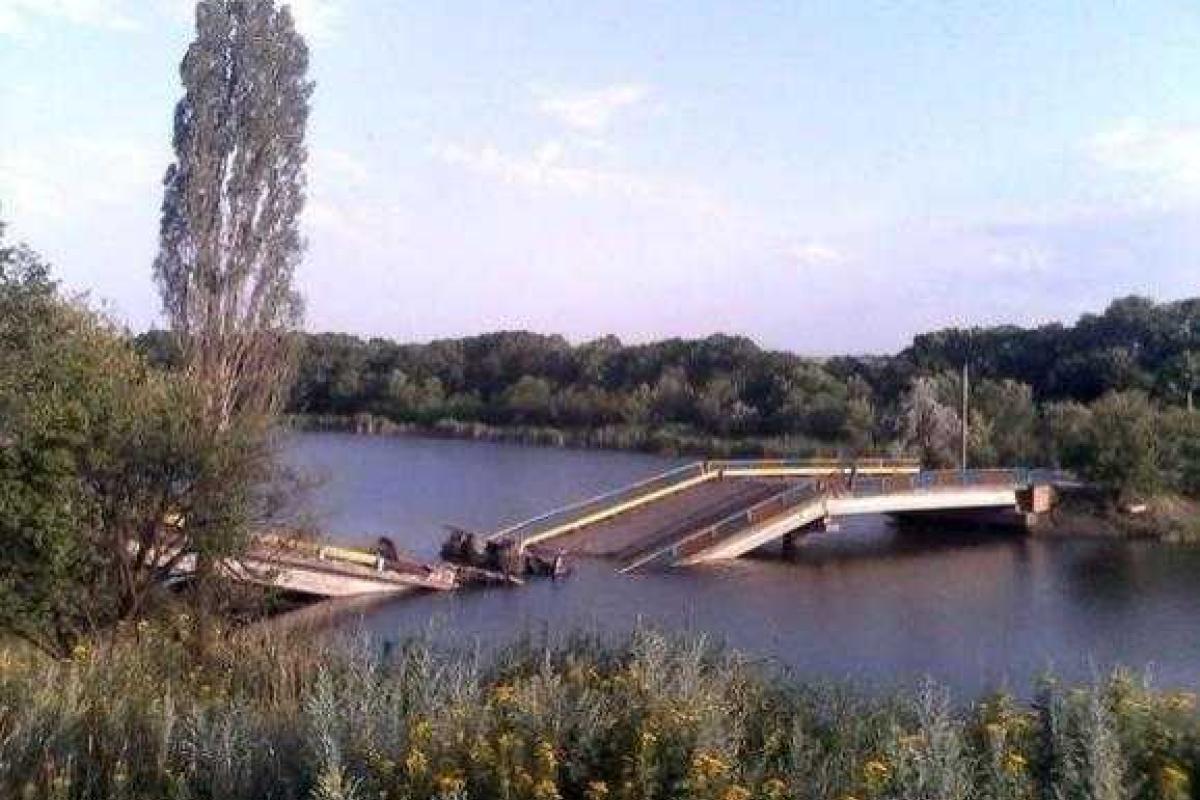 Уничтожен еще один мост на Донетчине