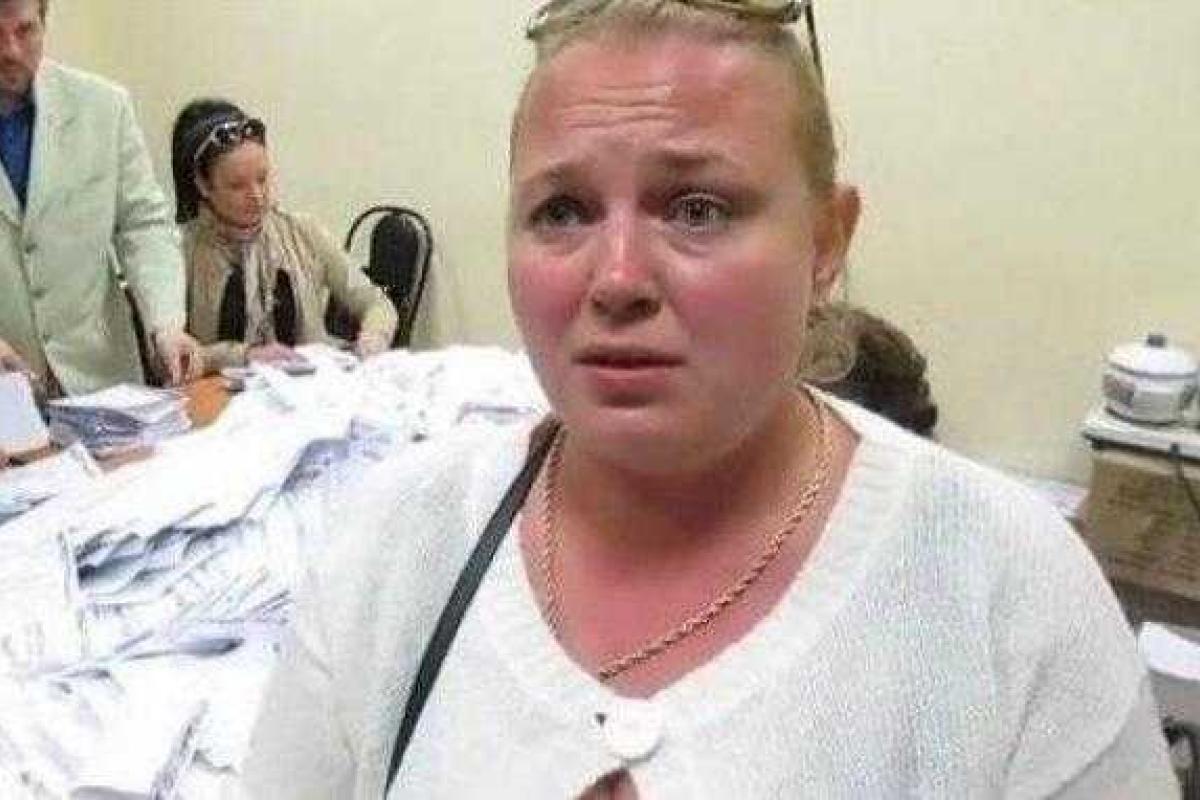 Силовики задержали "солдатскую мать" в зоне АТО