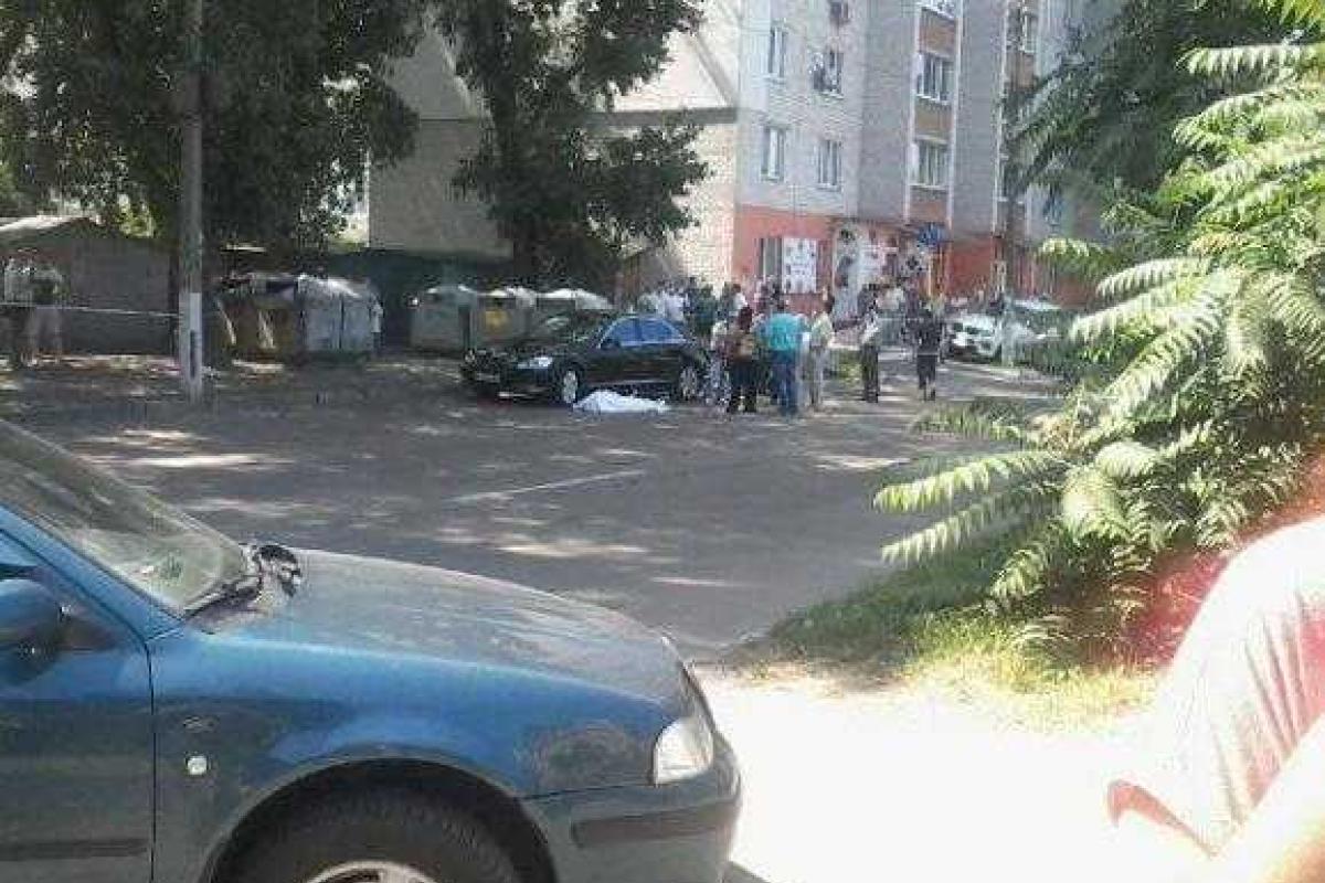 Фото с места убийства Олега Бабаева Фото с места убийства Олега Бабаева