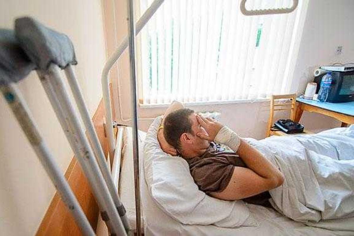 В военных госпиталях лечится уже более 1 тысячи солдат