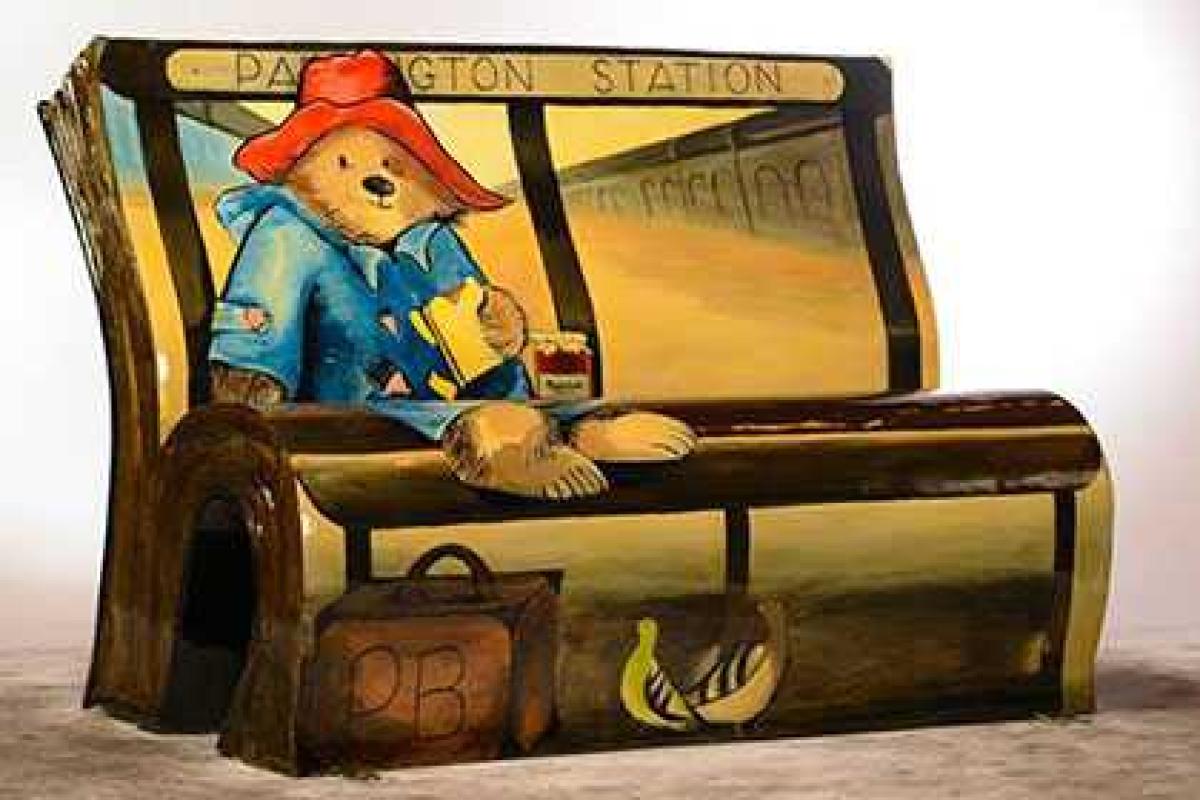 Англичан приобщают к чтению с помощью скамеек