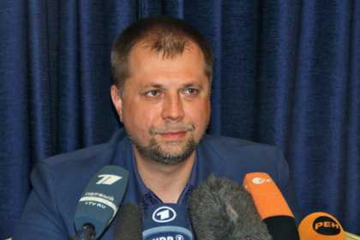 ДНР согласилась на перемирие в зоне крушения "Боинга" ДНР согласилась на перемирие в зоне крушения "Боинга"