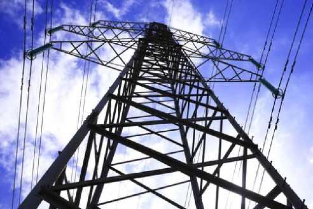 Специалисты спасают энергосистему Донбасса Специалисты спасают энергосистему Донбасса