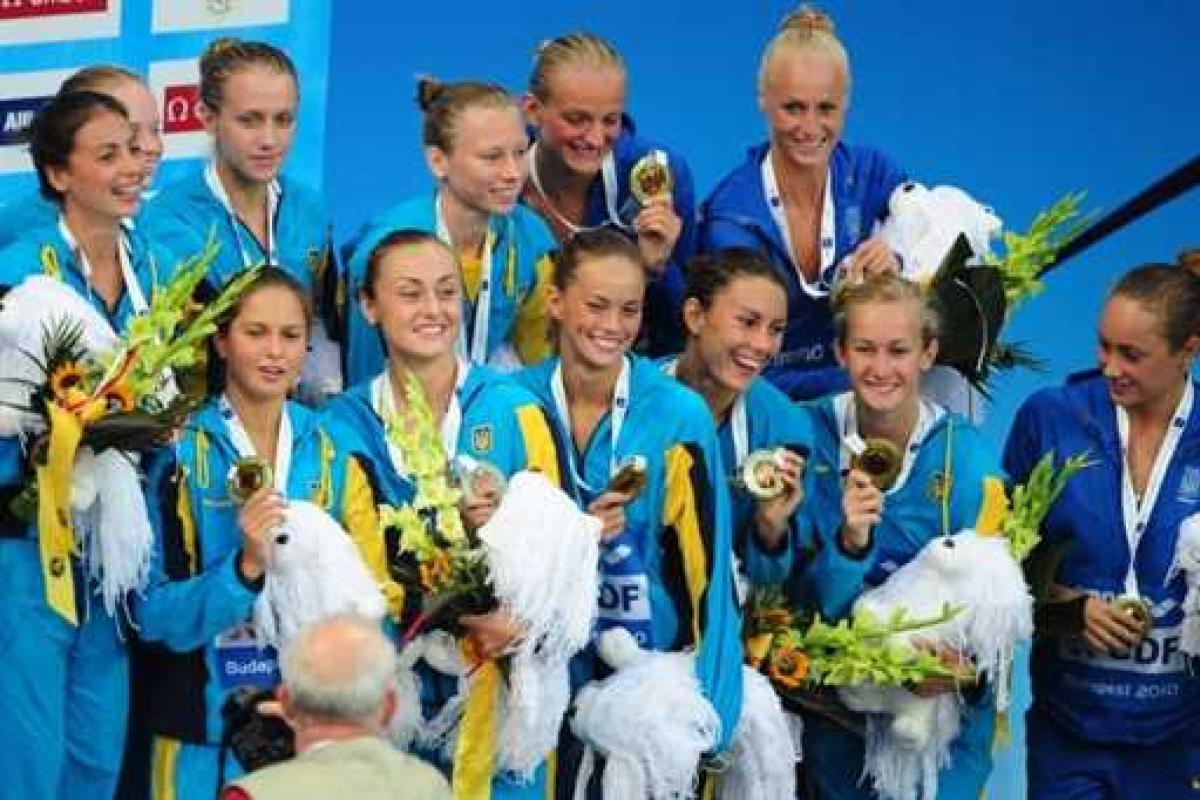 Украинки стали чемпионками Европы по синхронному плаванию Украинки стали чемпионками Европы по синхронному плаванию
