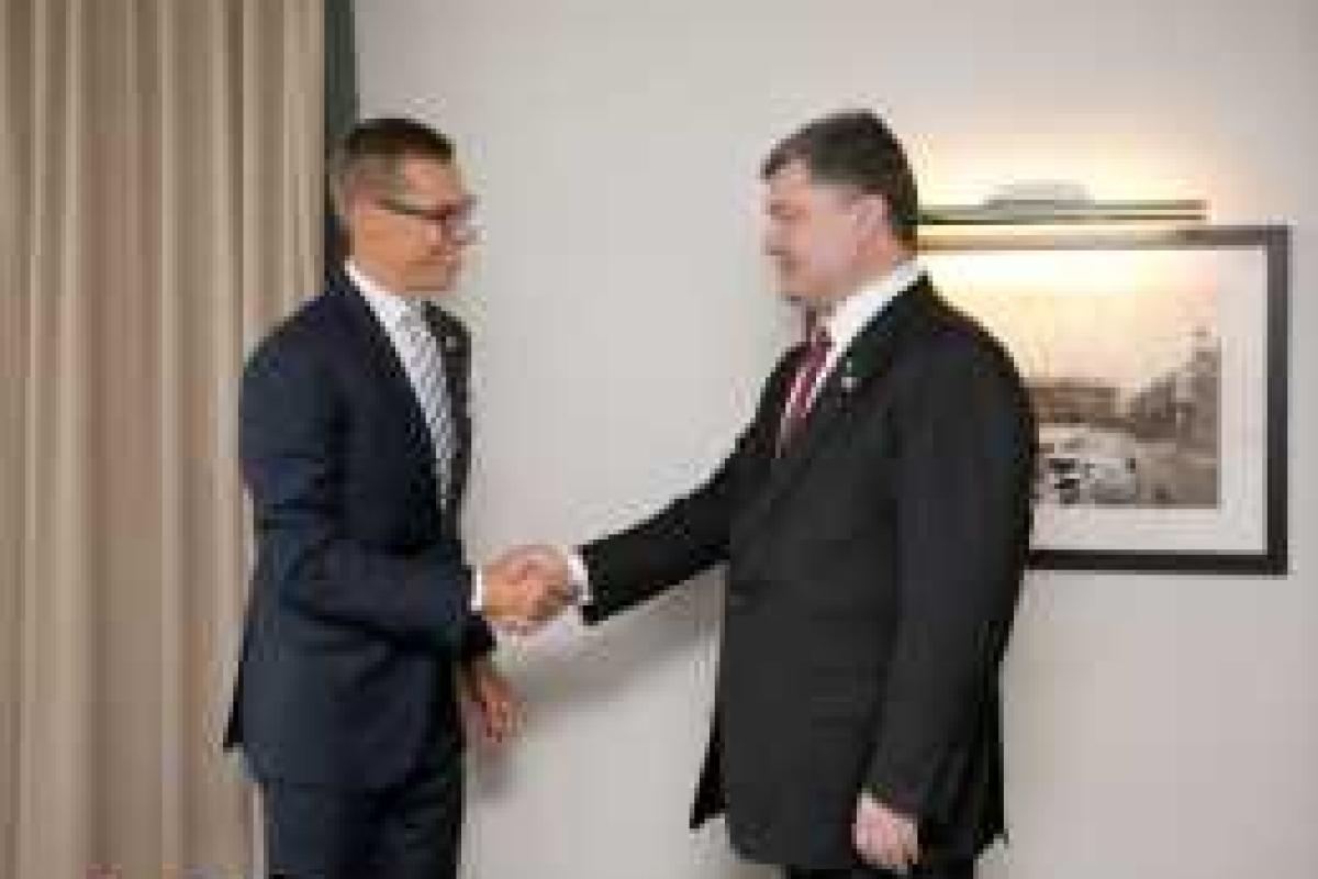 Порошенко провел встречу с Александром Стуббом Порошенко провел встречу с Александром Стуббом
