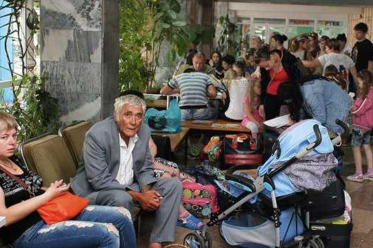 Власти Украны решают вопросы зимовки беженцев