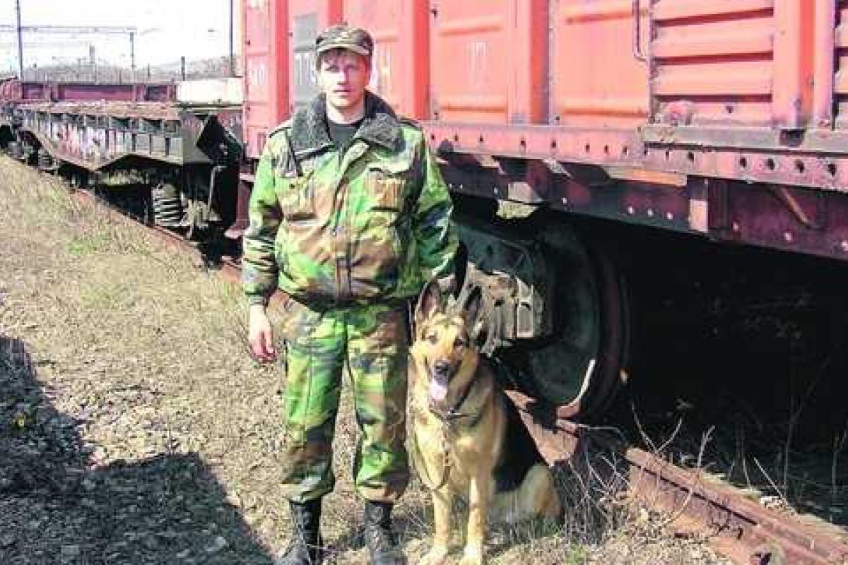 Стражи порядка предупреждают хищение имущества и грузов на ПЖД