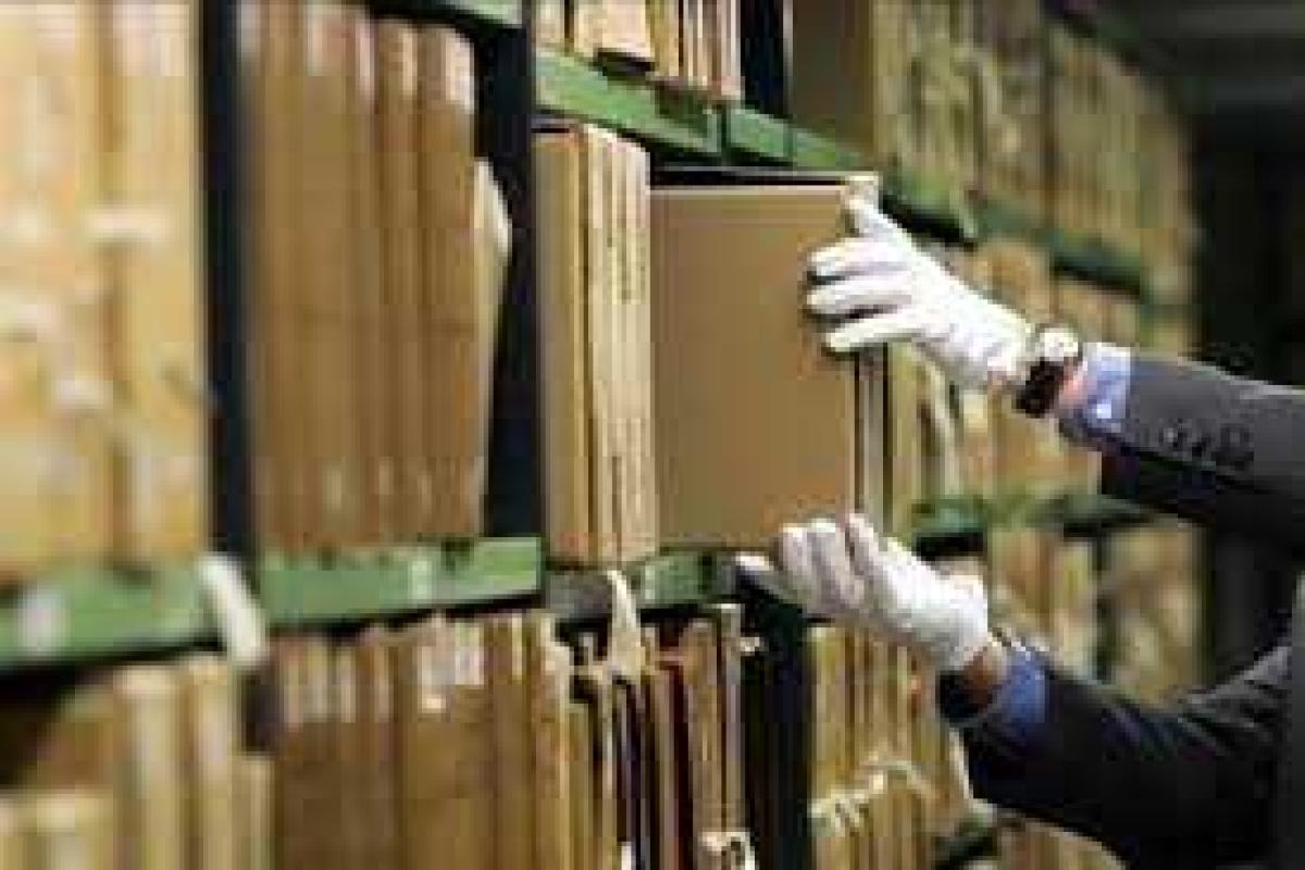 Представители "русского мира" продолжают руководить архивной службой Украины