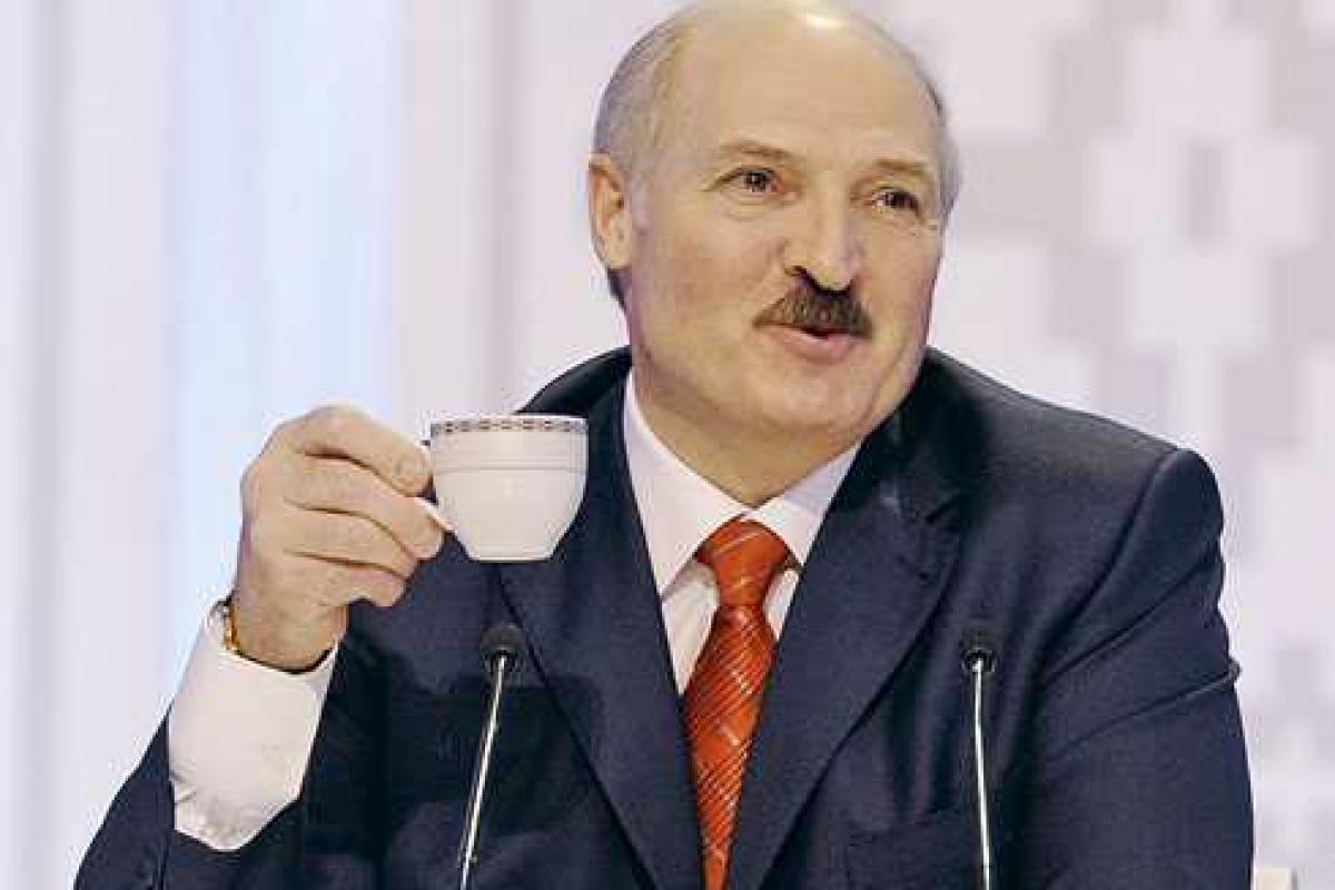 Лукашенко готов "кормить" Россию Лукашенко готов "кормить" Россию